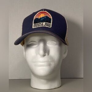 Moosejaw hat…pre owned condition!!!